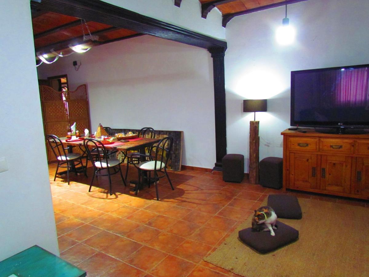 Apartamentos Casas Rurales "Paraje San Blas" Alburquerque Exterior photo